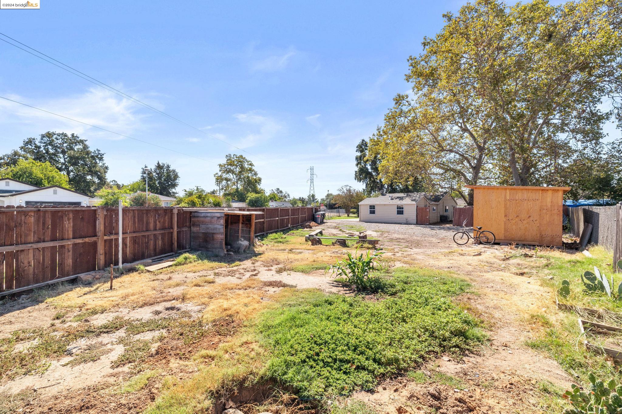 3401 Alvarado Blvd