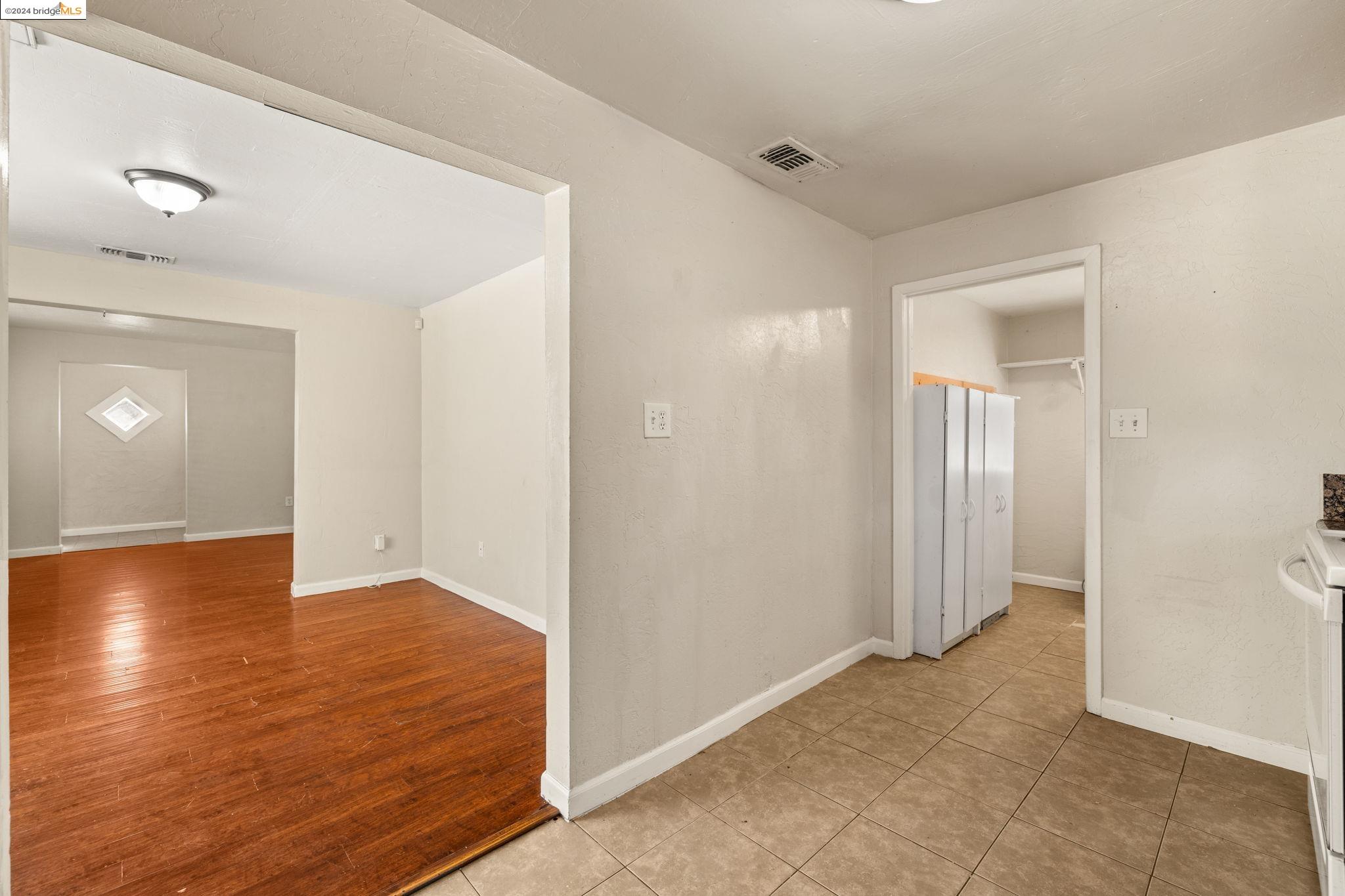 3401 Alvarado Blvd