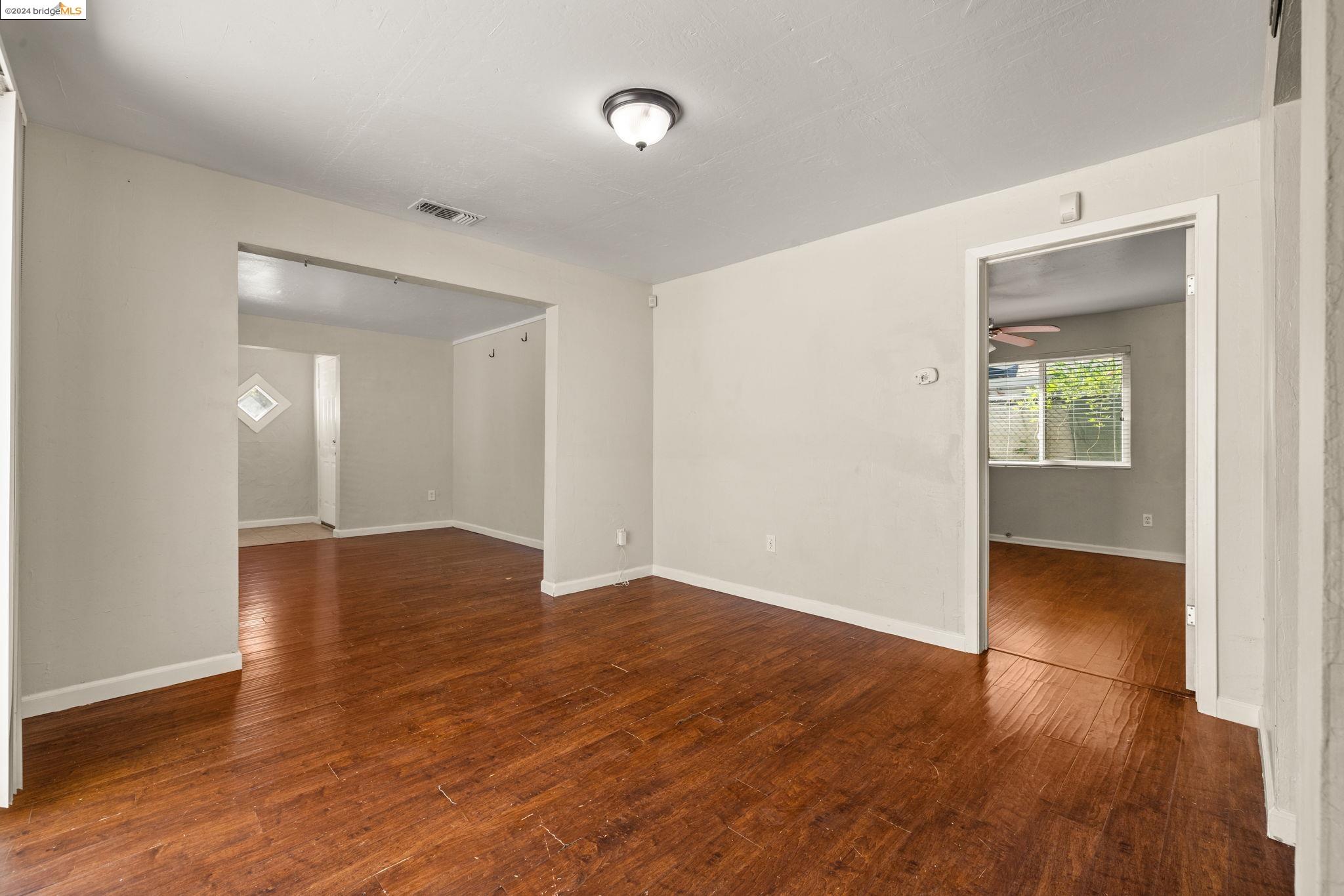 3401 Alvarado Blvd