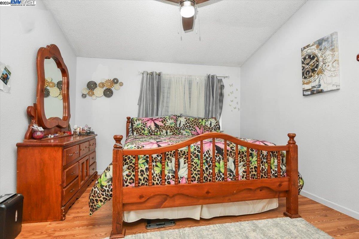 2509 Roca Dr