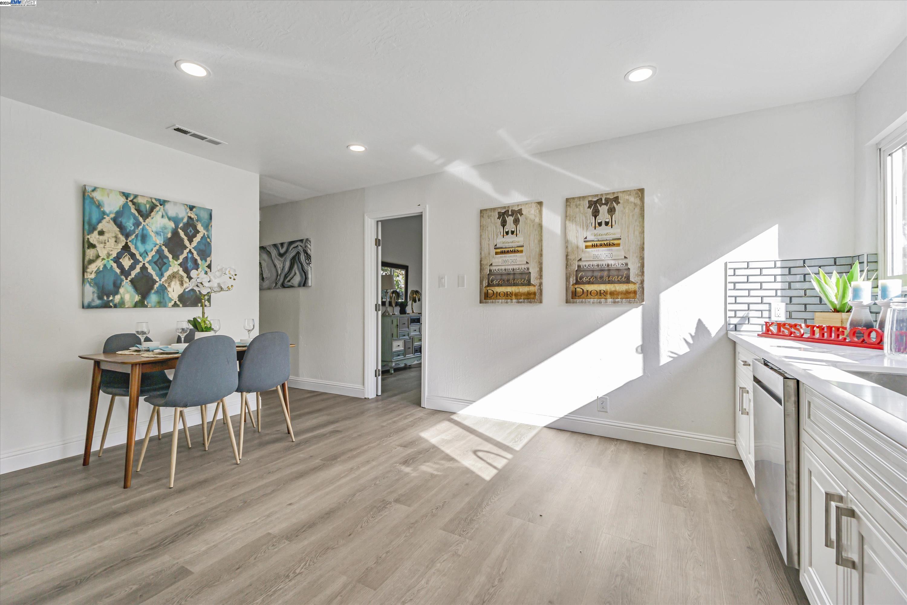 2597 E Olivera Rd