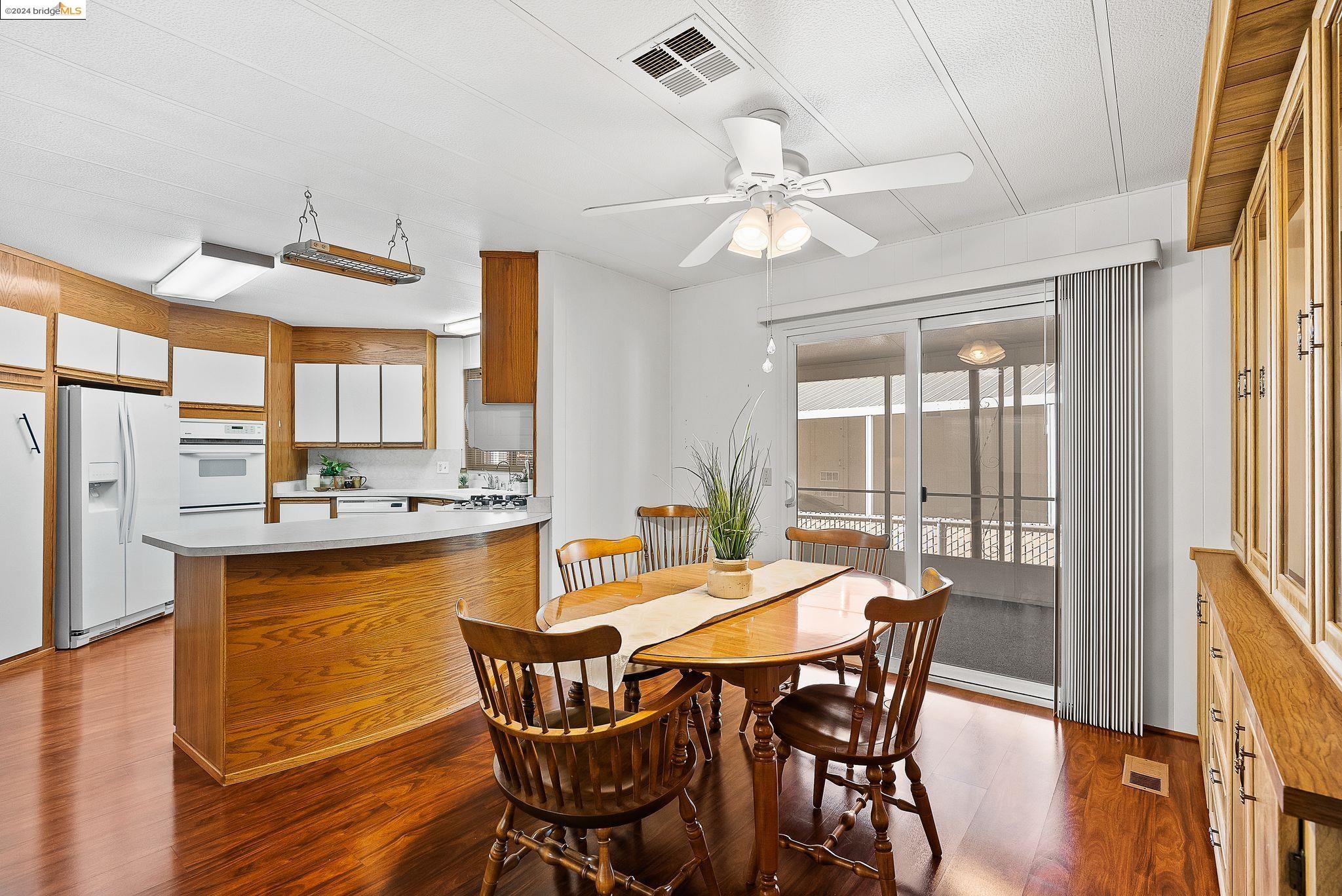 4603 Balfour # 100