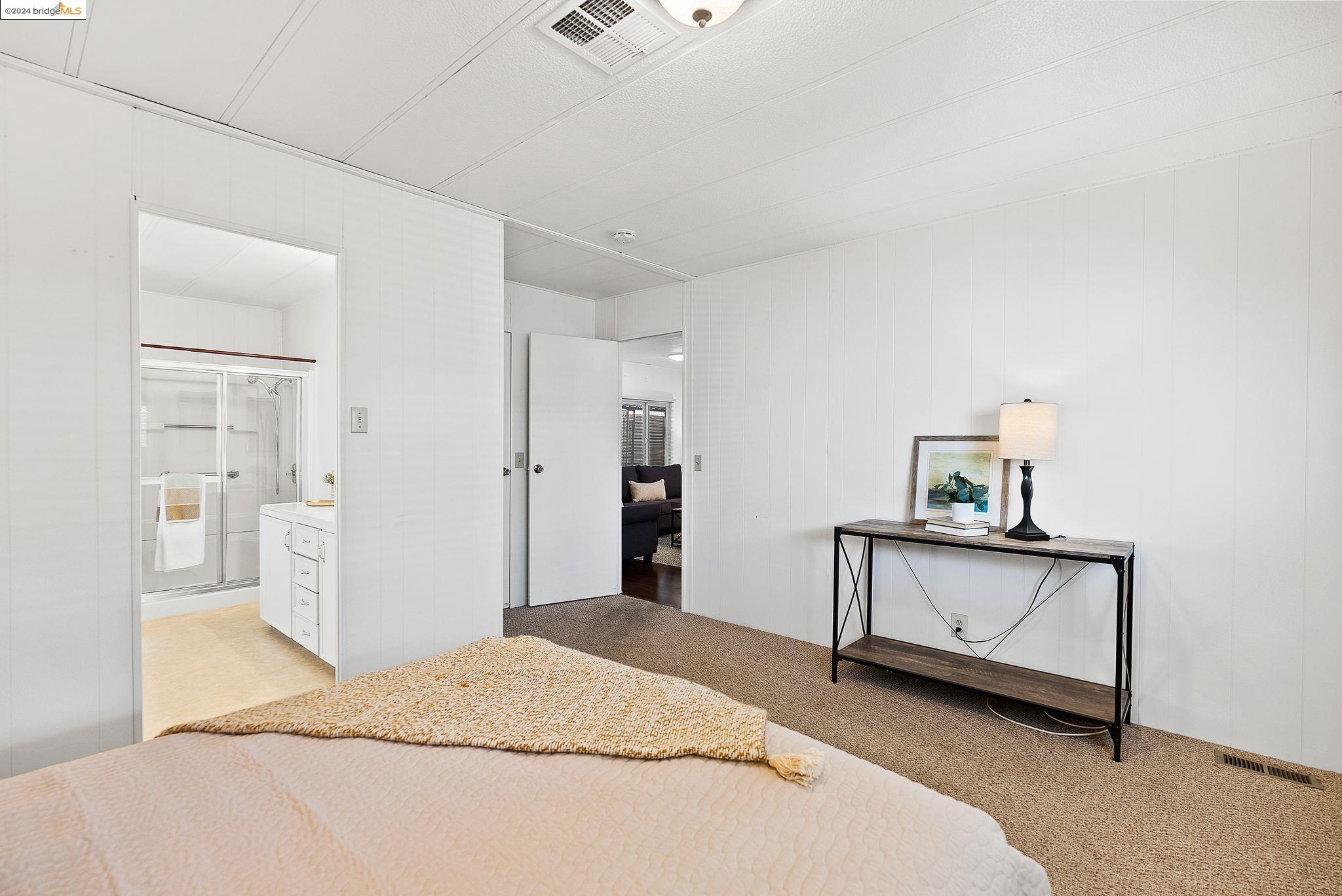 4603 Balfour # 100