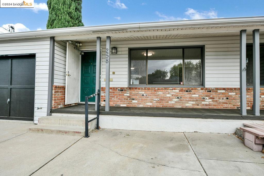 258 William Reed Dr