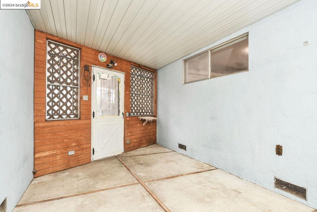 258 William Reed Dr