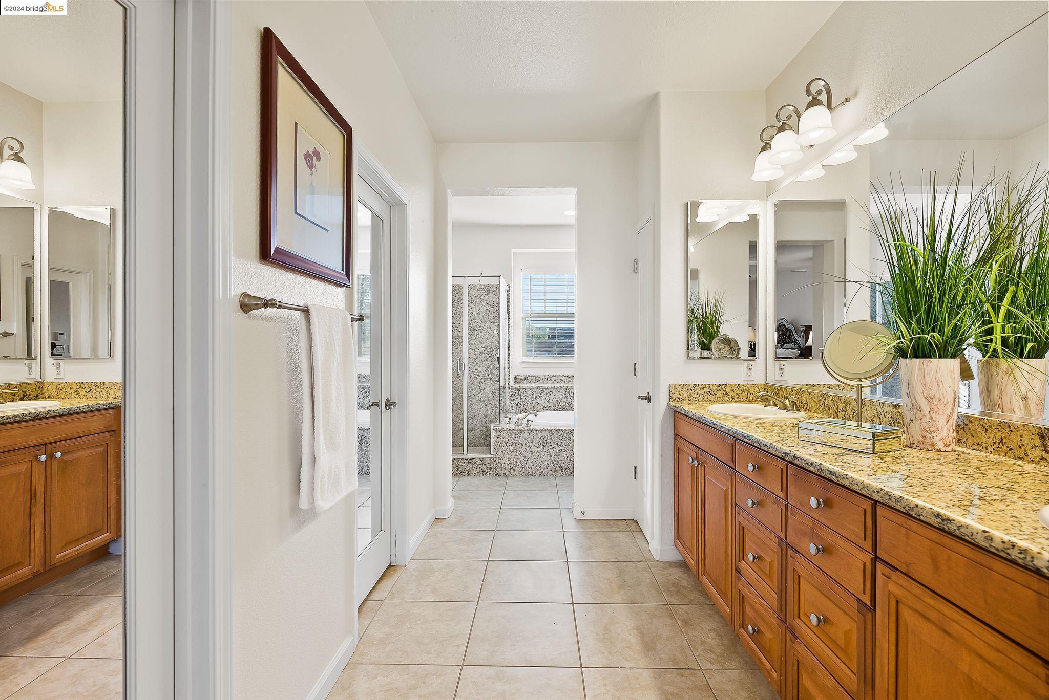 1121 Lavender Dr