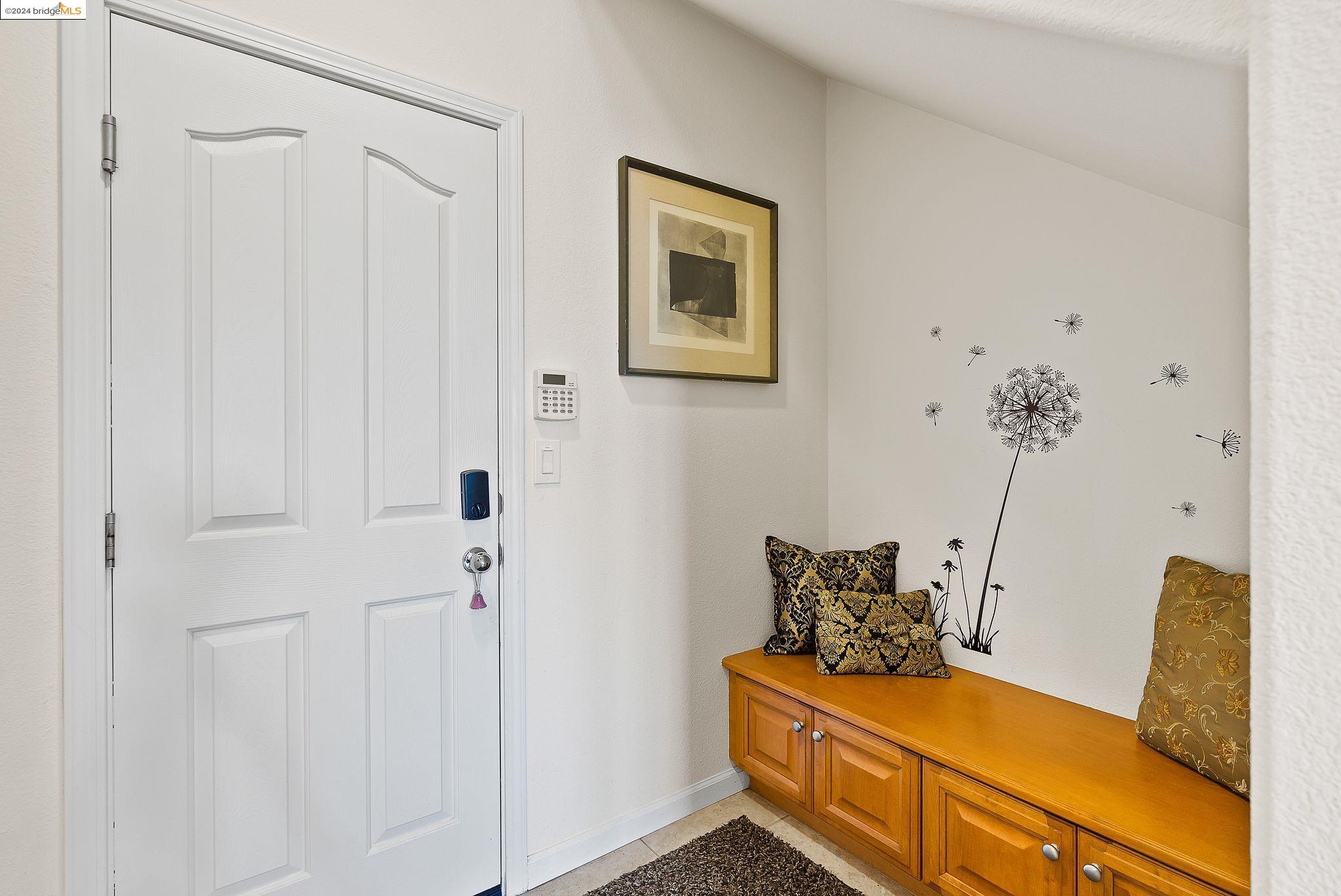1121 Lavender Dr