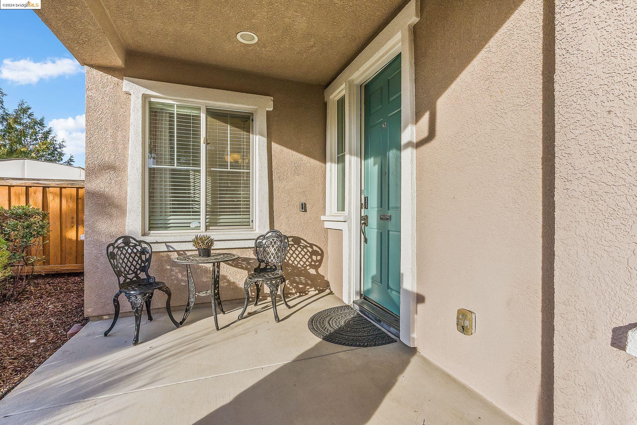 1121 Lavender Dr