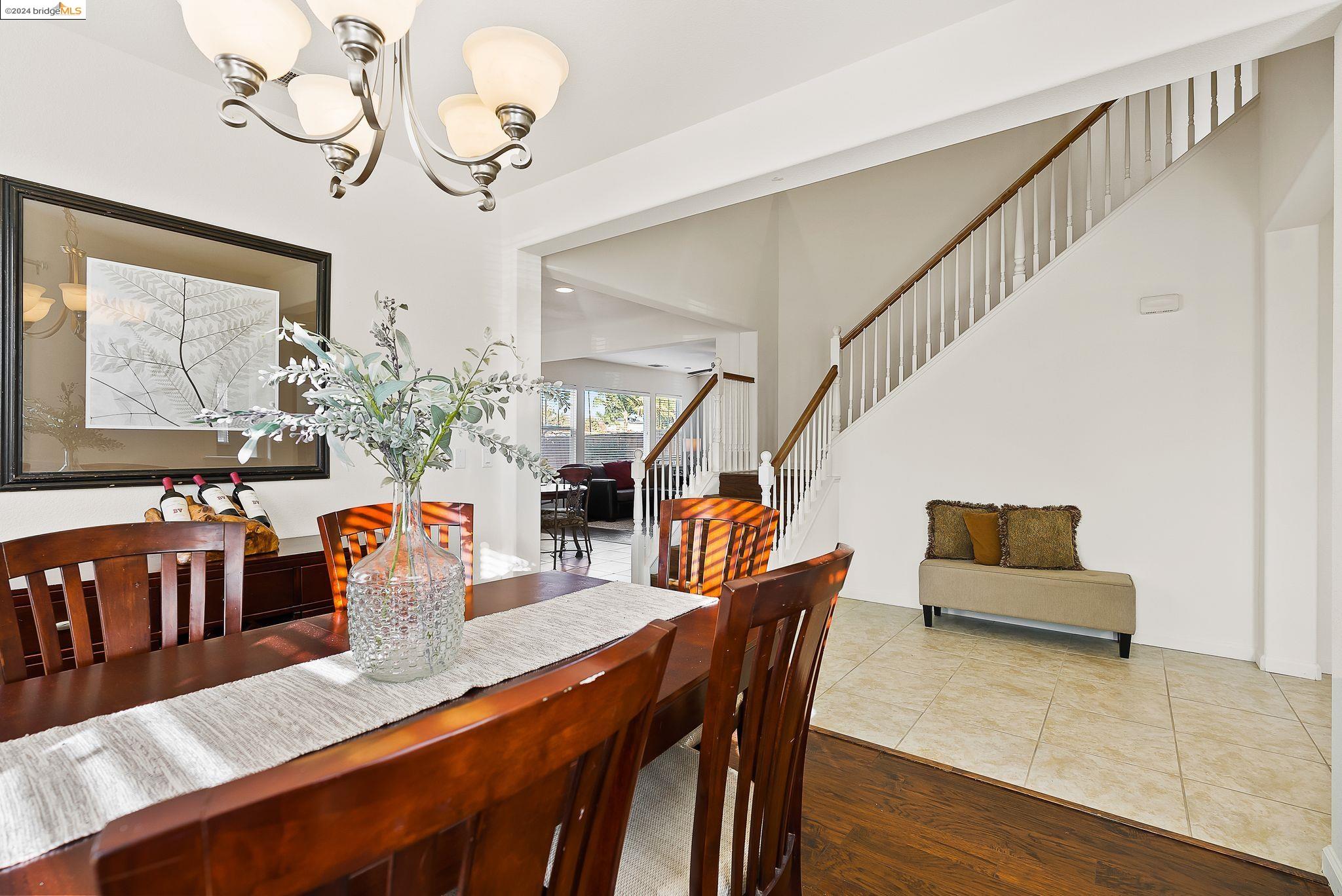 1121 Lavender Dr