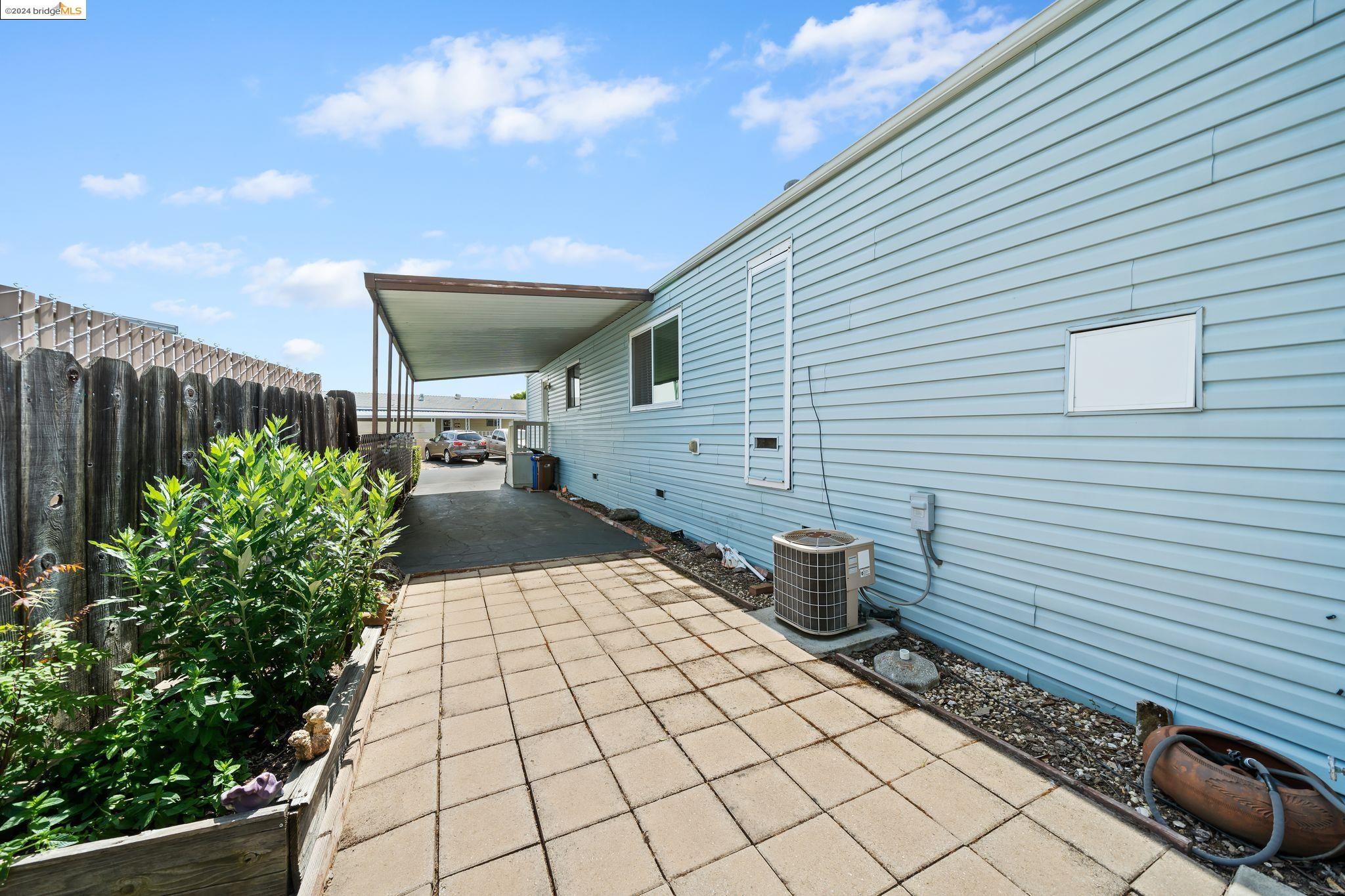 4603 Balfour # 20
