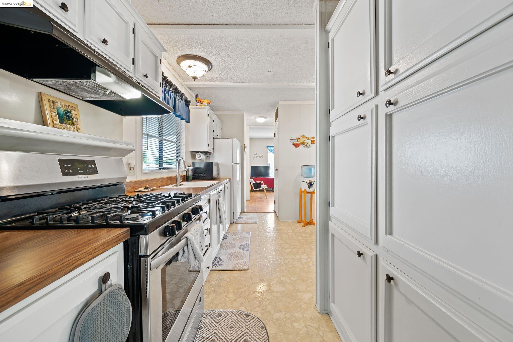 4603 Balfour # 20