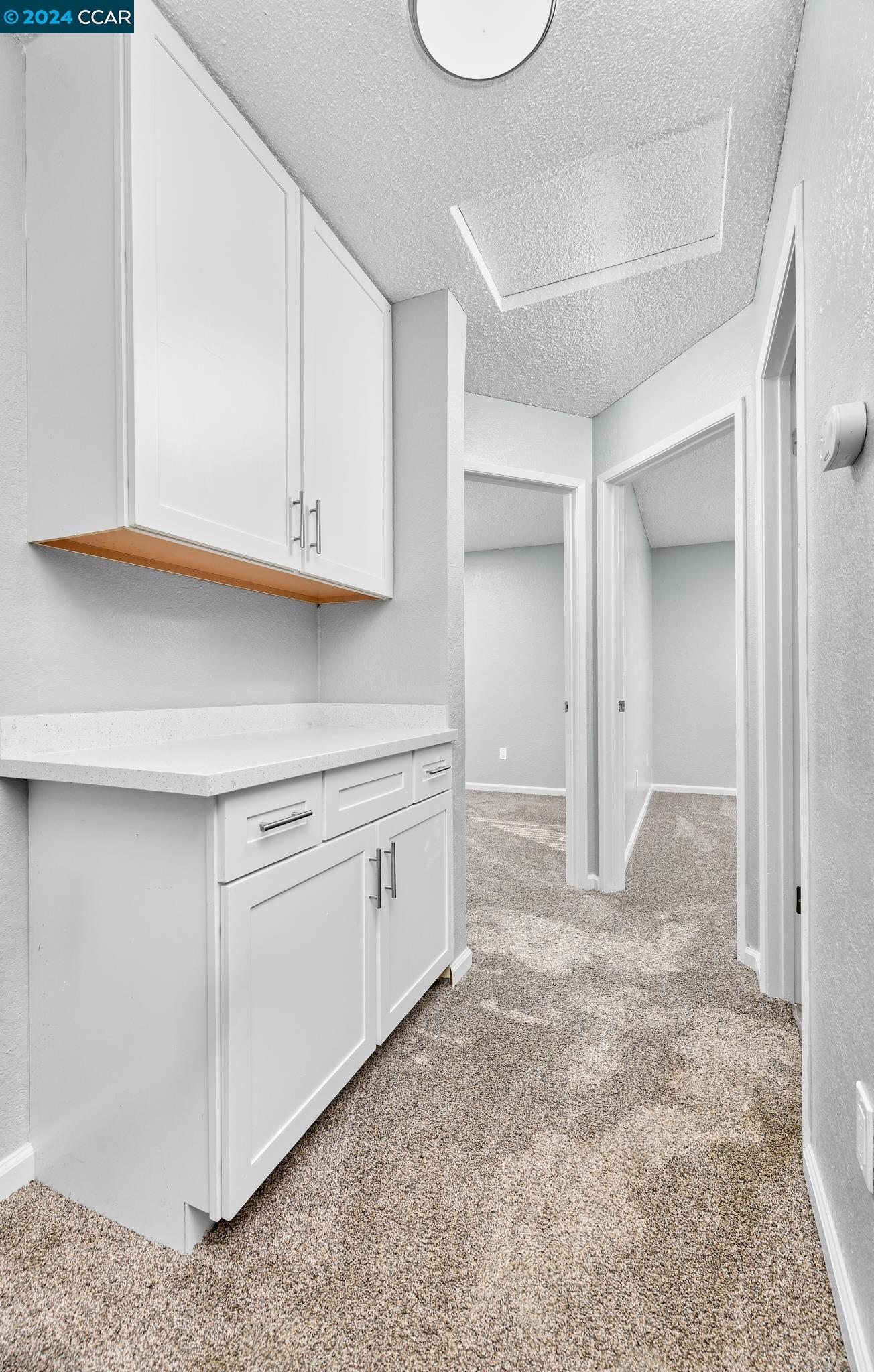 1087 Mission Cir