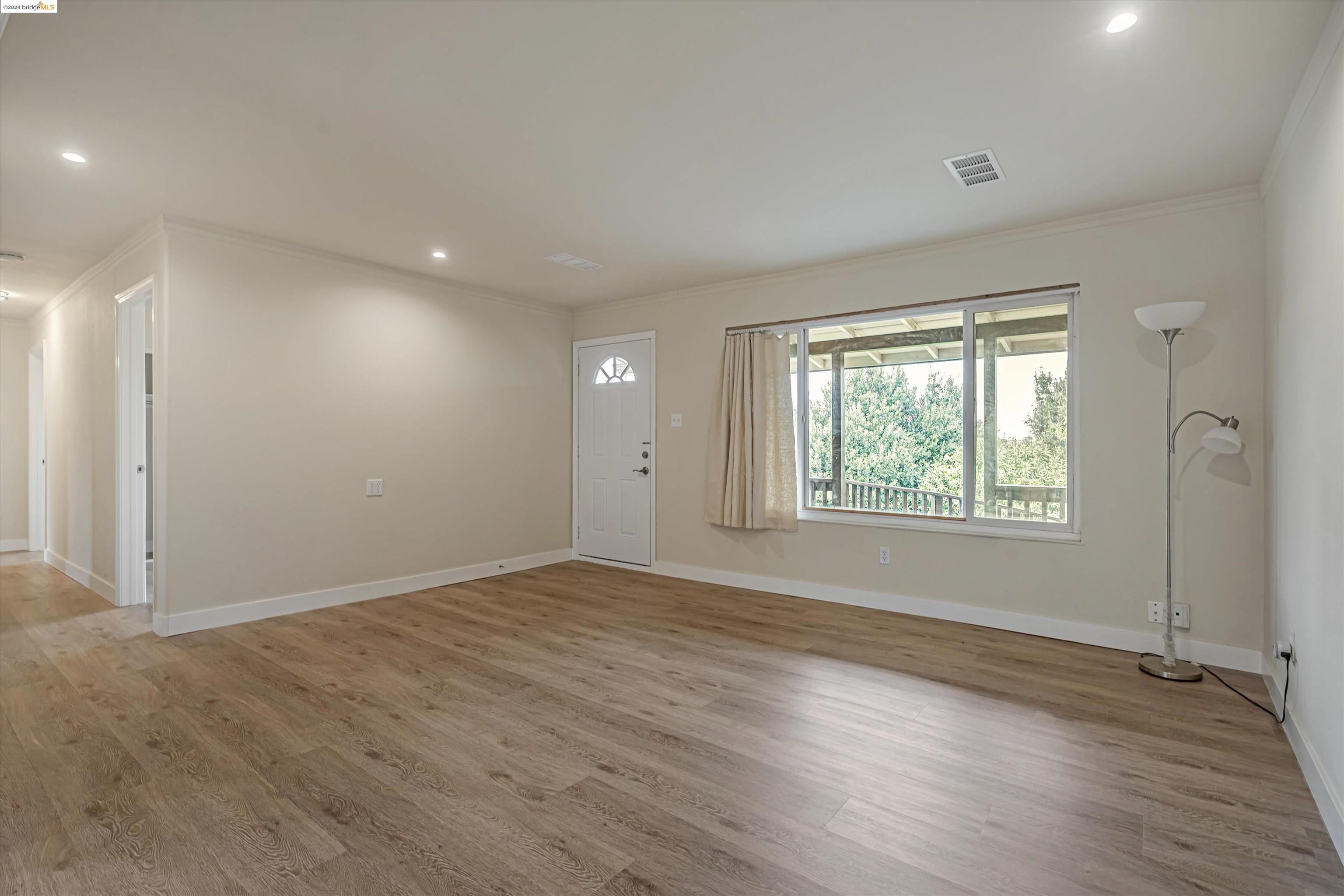 2933 Sunset Lane