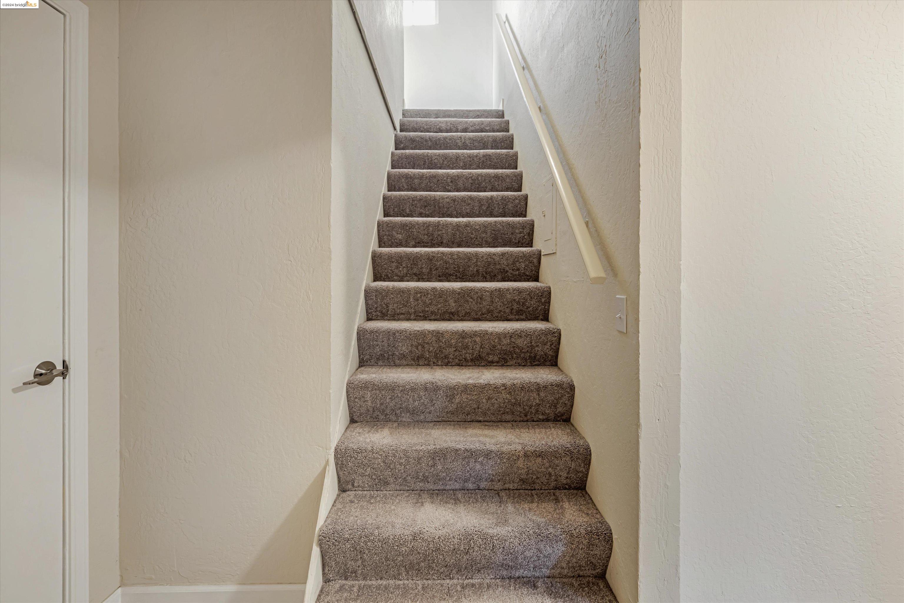 2933 Sunset Lane