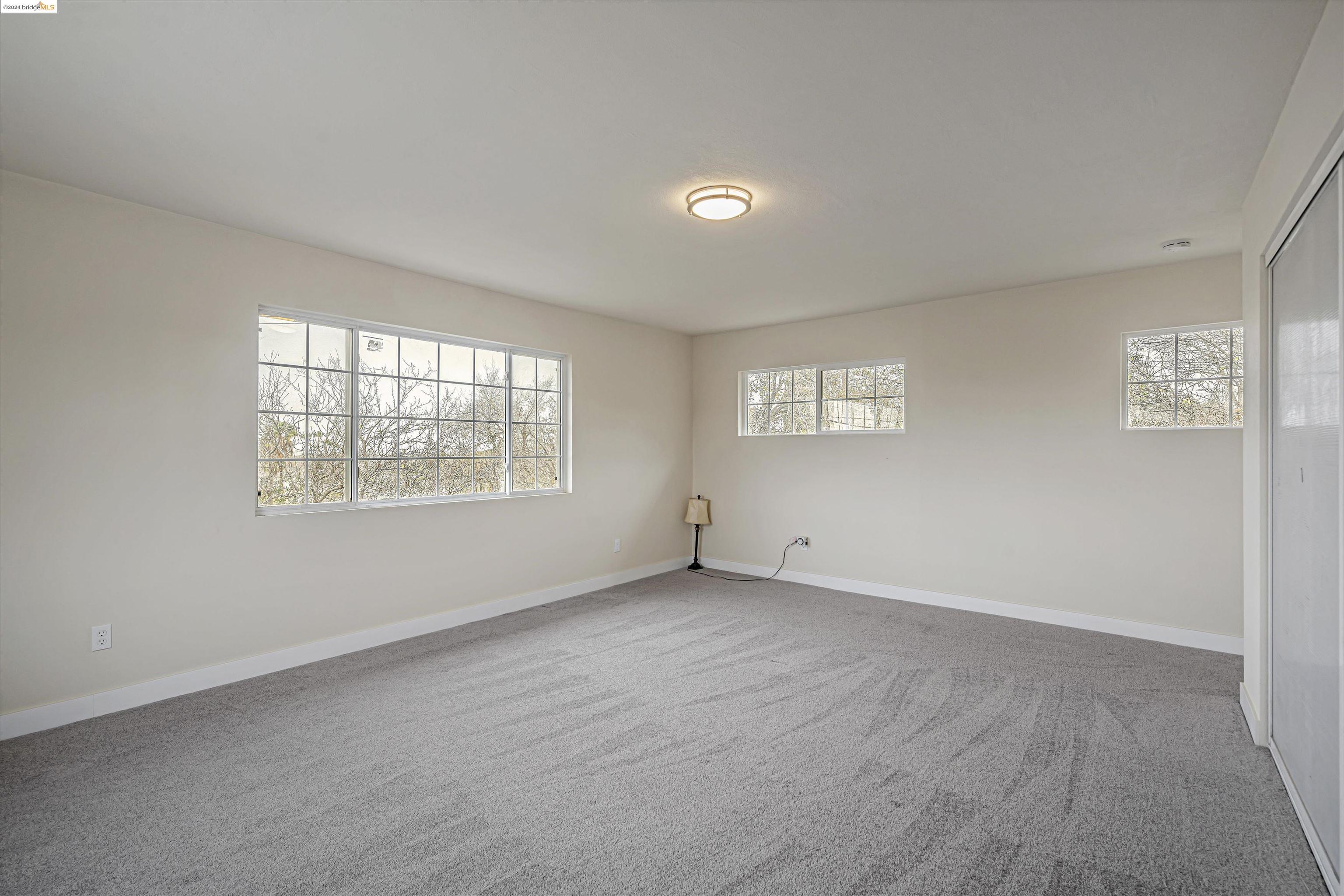 2933 Sunset Lane