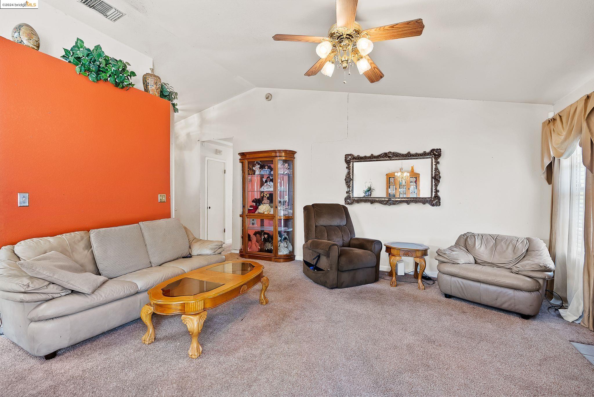 8038 Torrente Way