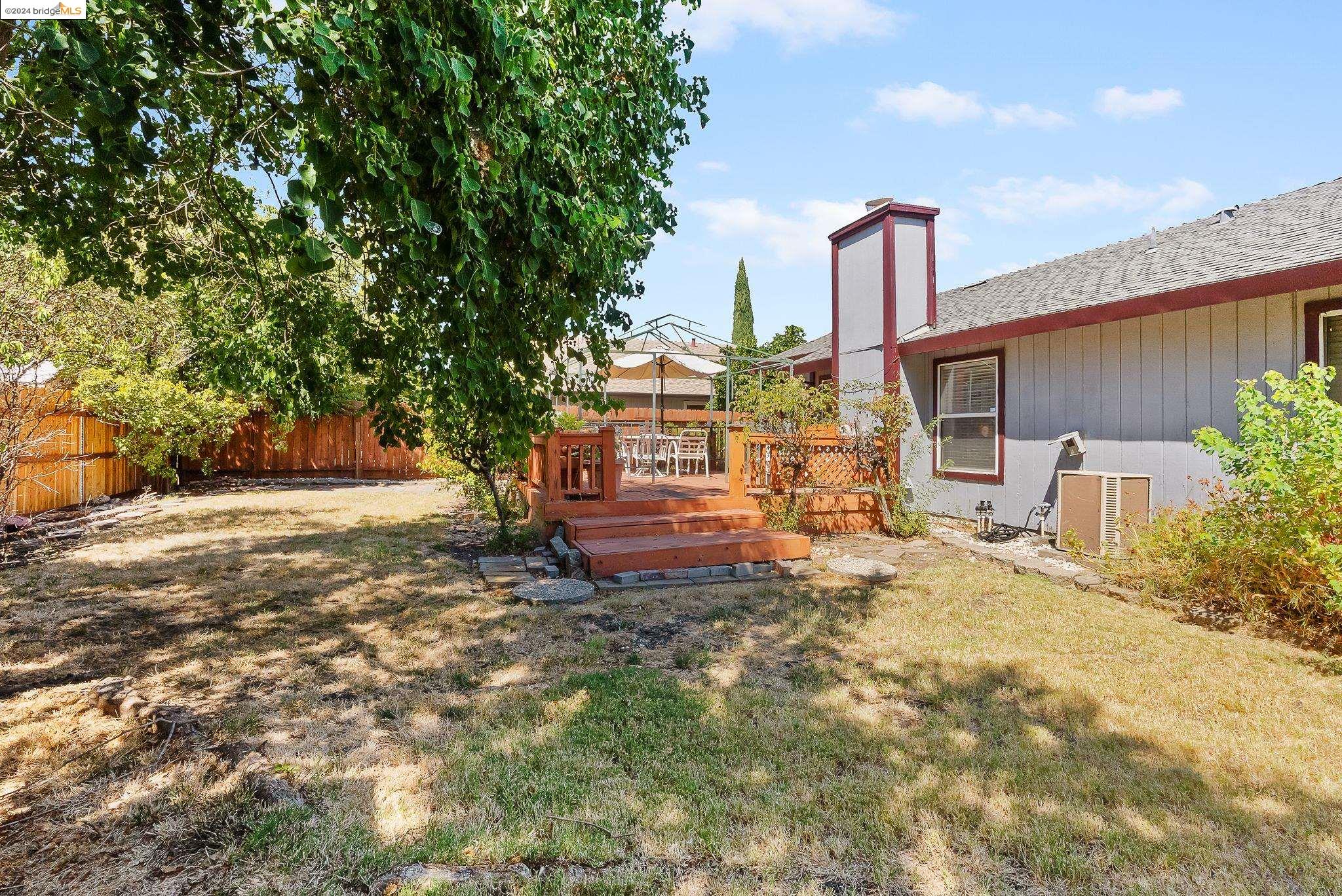 8038 Torrente Way