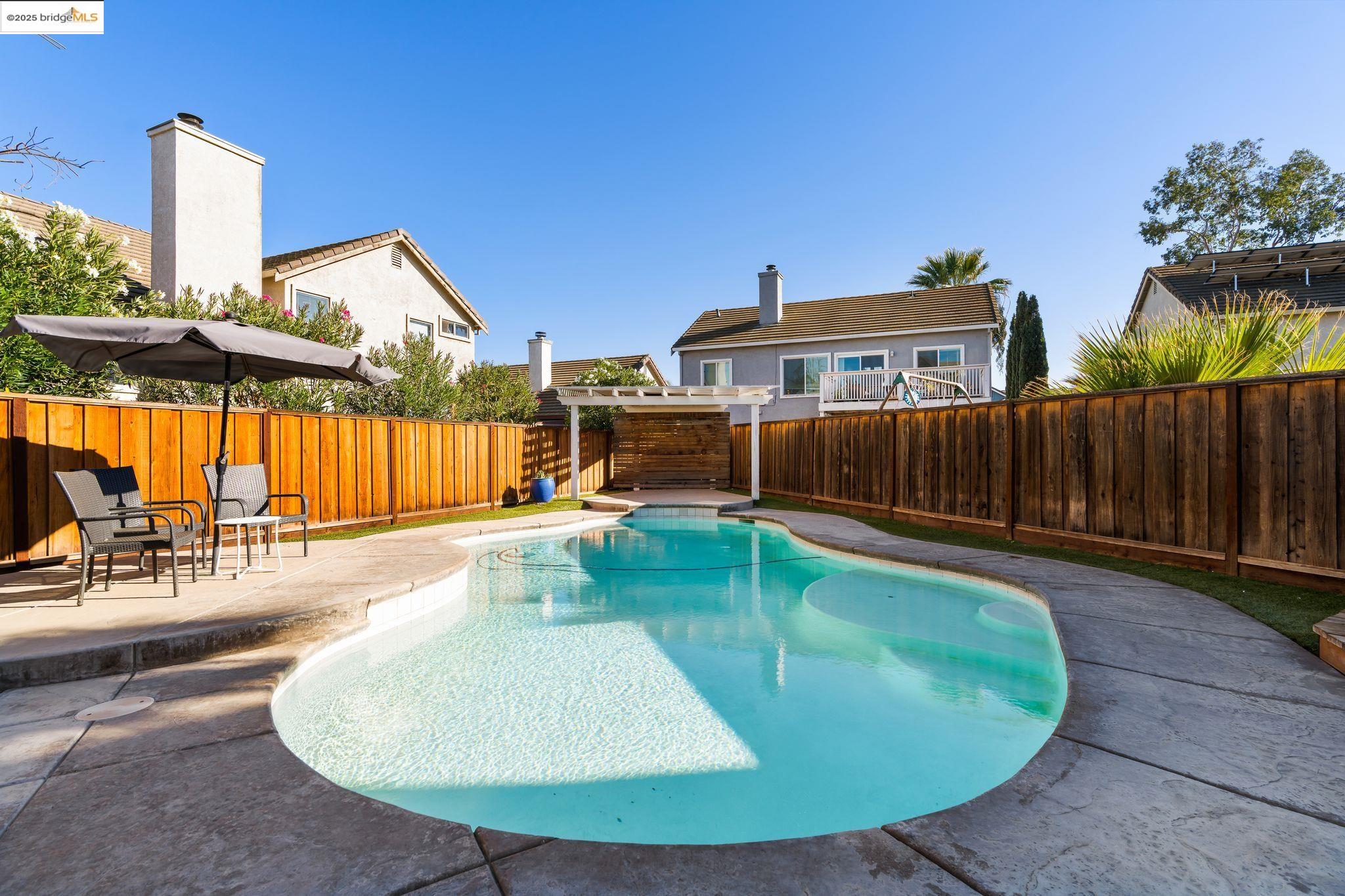 25 Rudder Ct