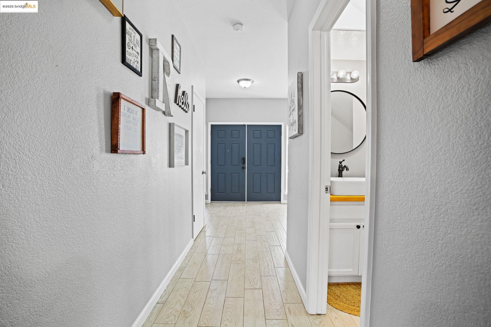 25 Rudder Ct