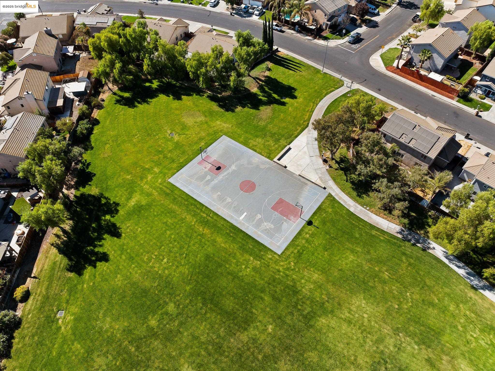 25 Rudder Ct