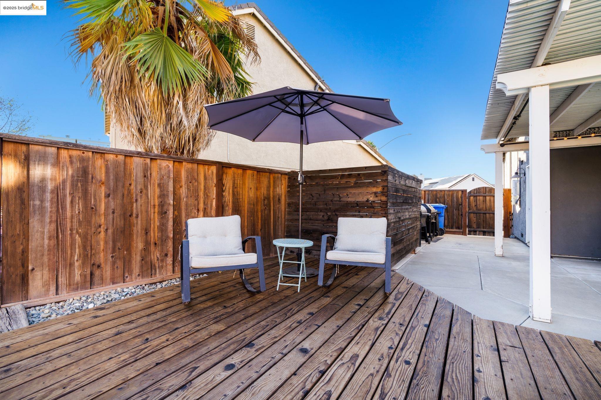 25 Rudder Ct