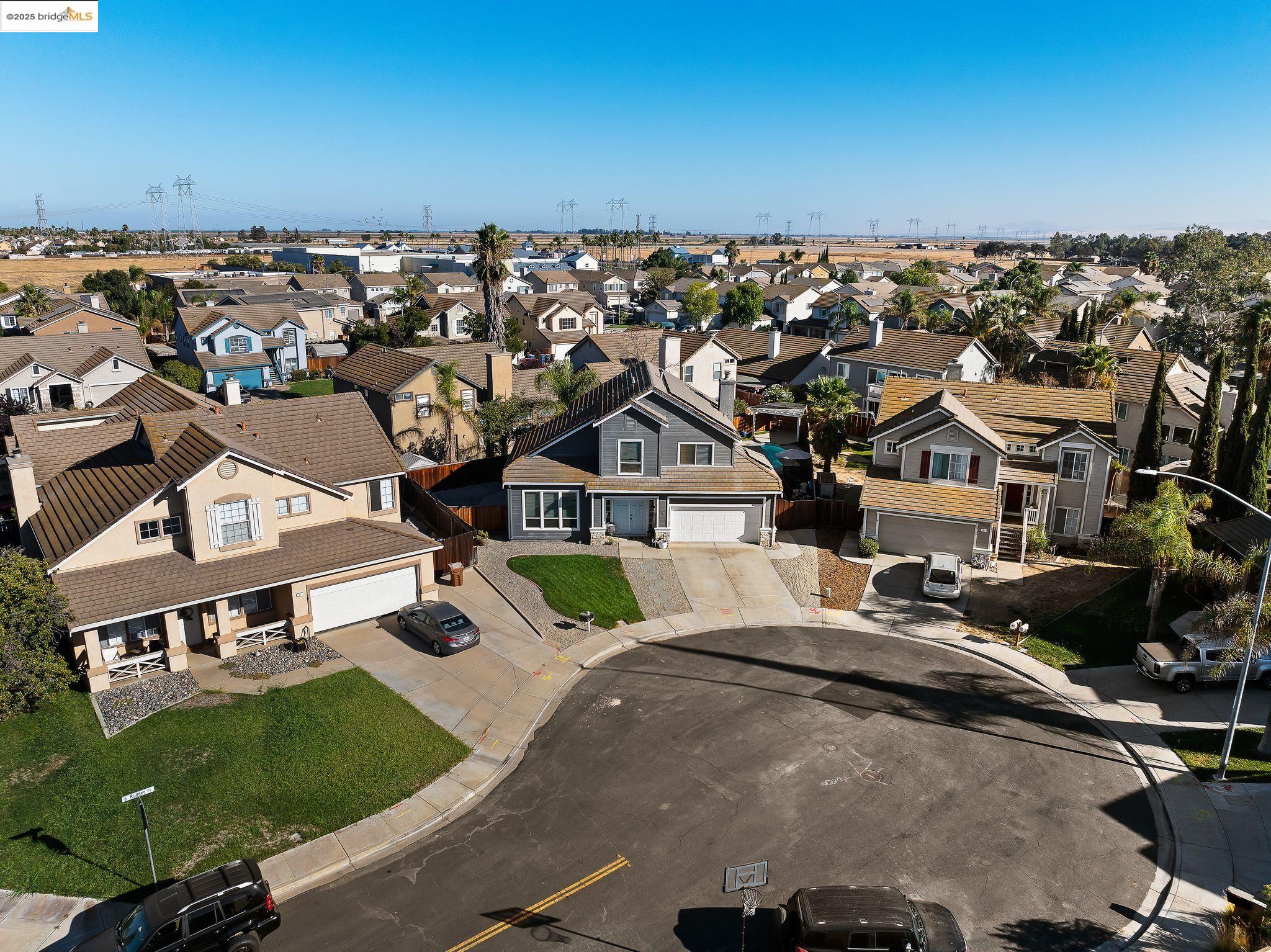 25 Rudder Ct