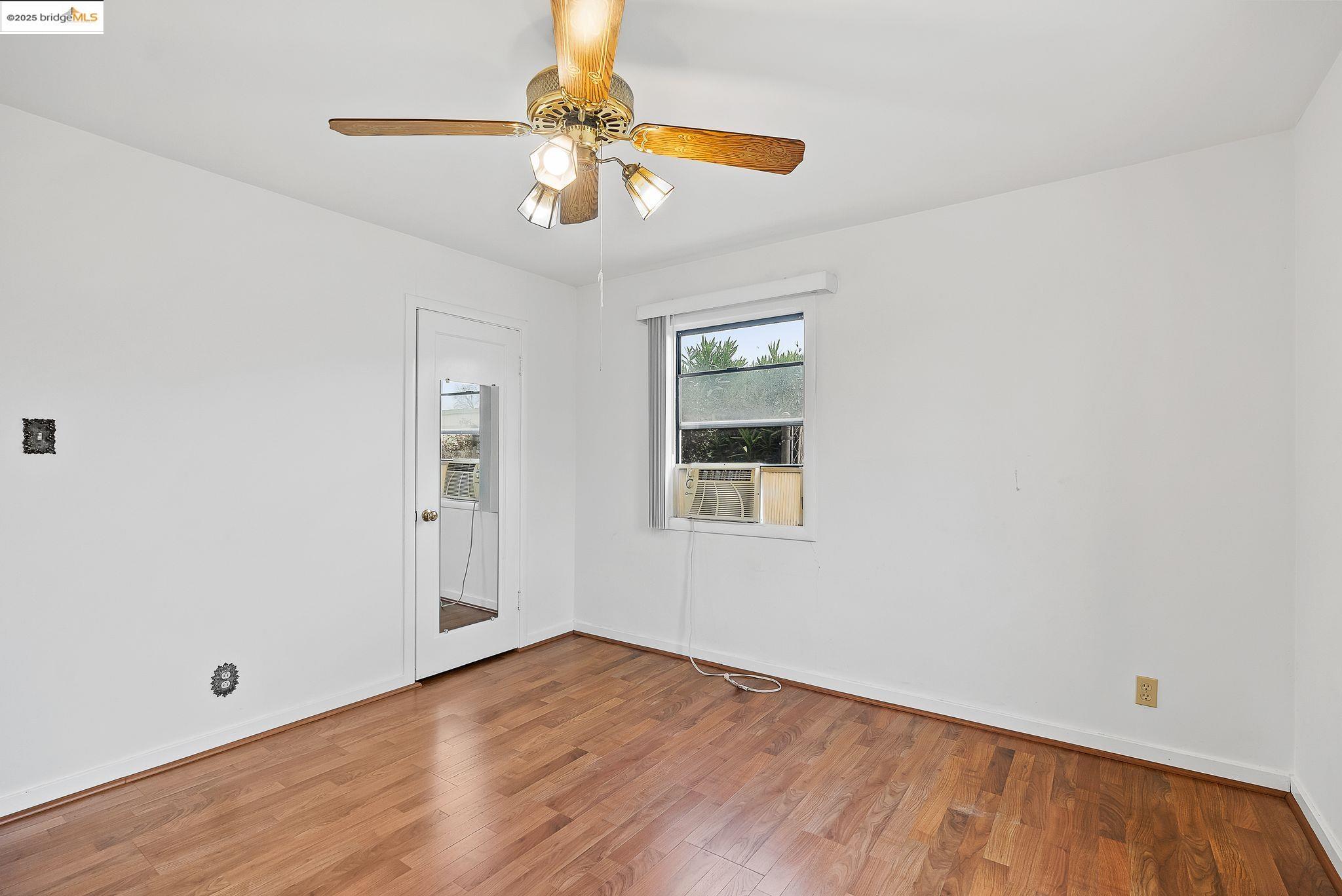 209 Rolando Ave