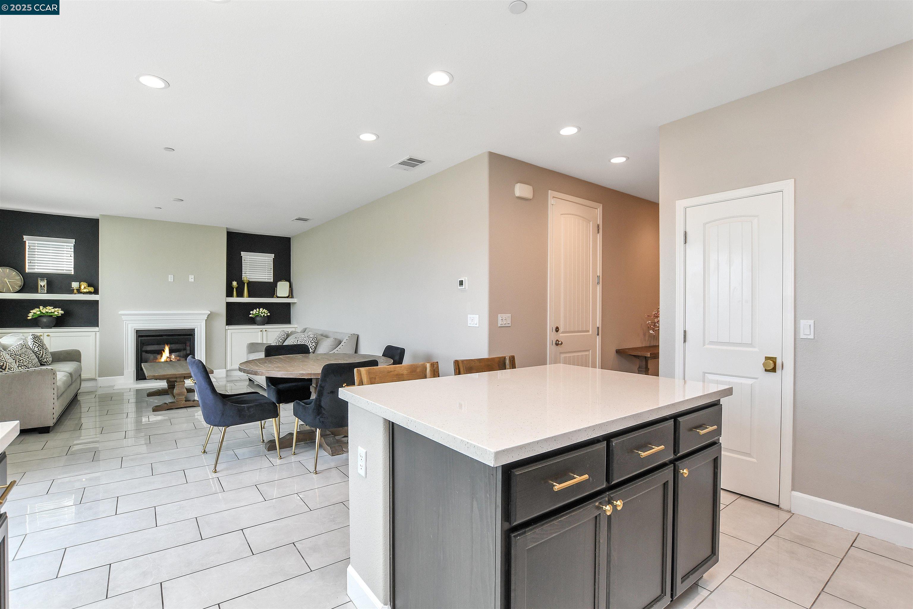 115 LIBERTY CT