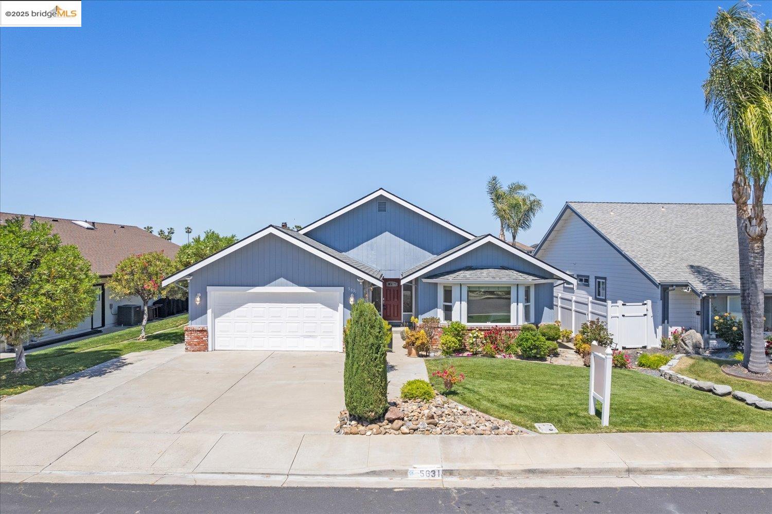 5631 Starboard Dr