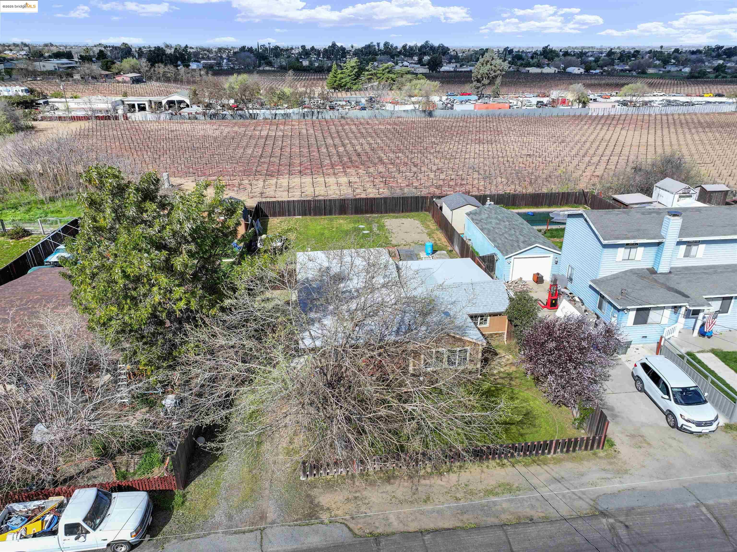 140 E Sims Rd