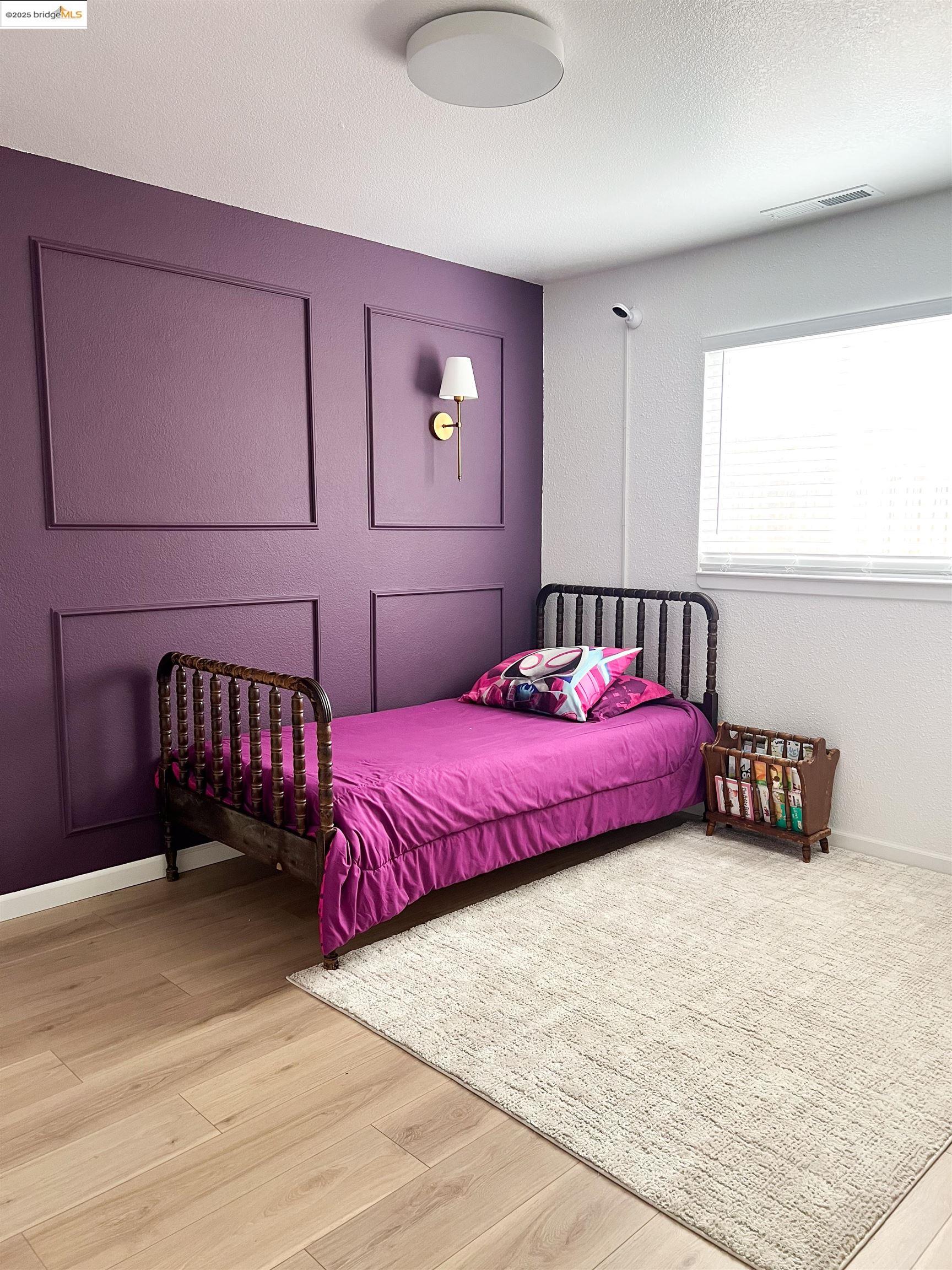 324 Lassen DR