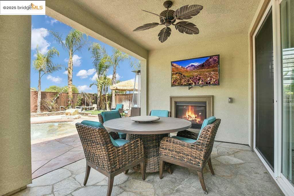 8065 Westport Circle