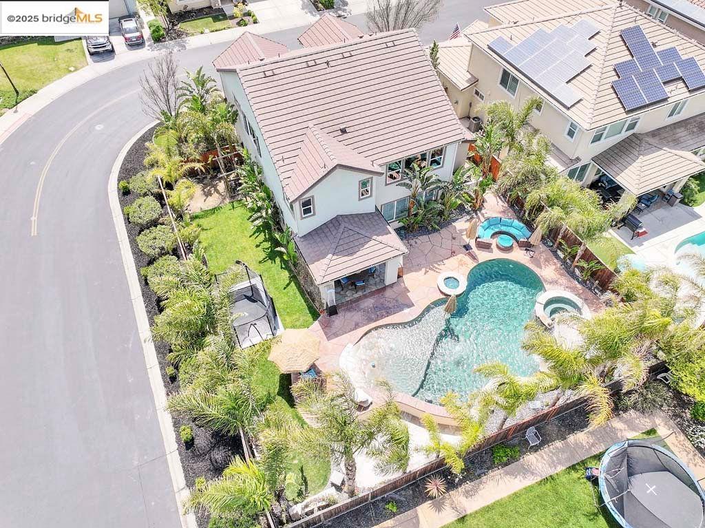8065 Westport Circle