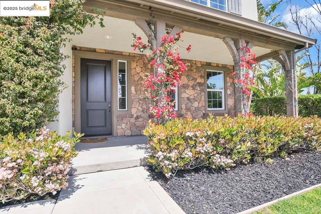 8065 Westport Circle
