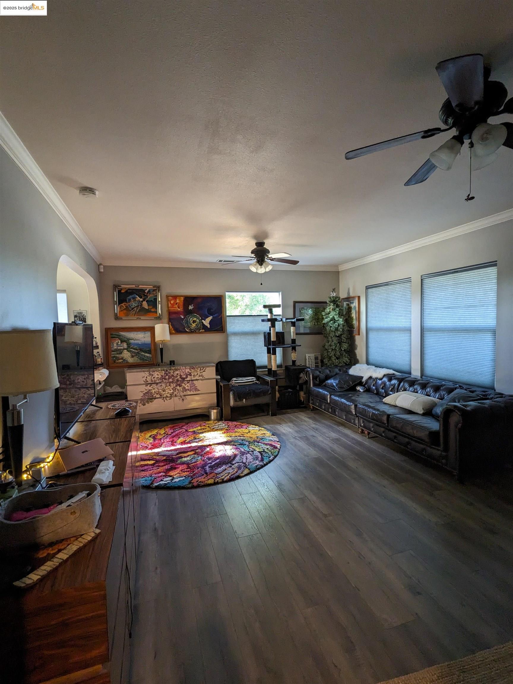 56 Mountain View Ave