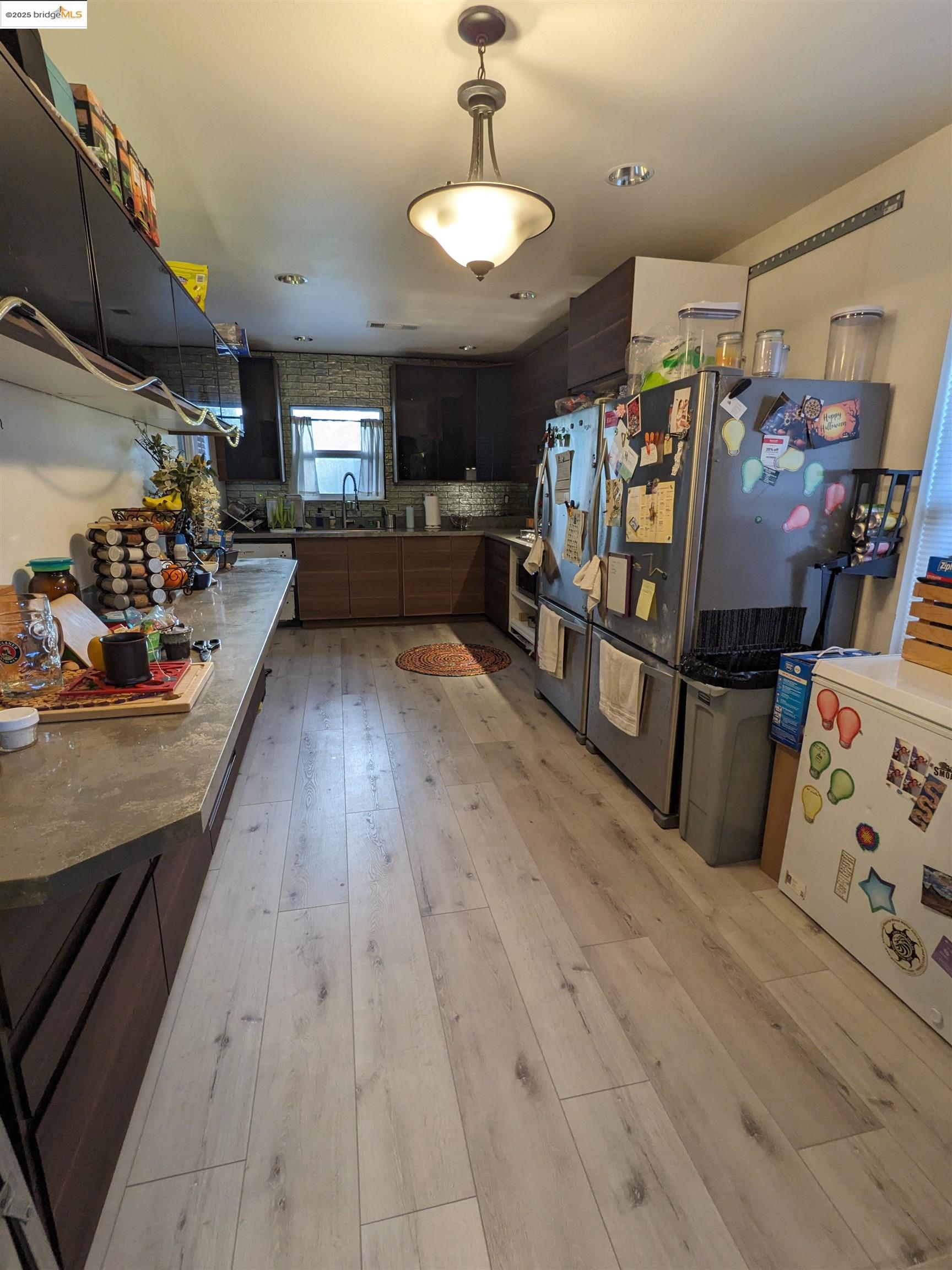 56 Mountain View Ave