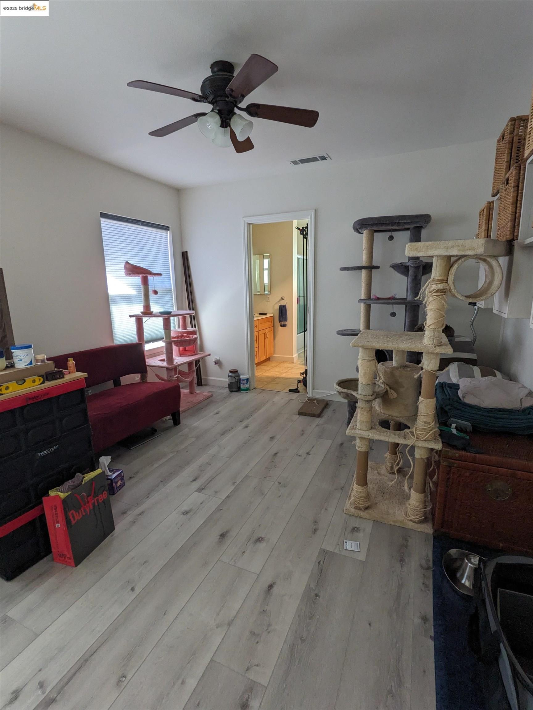 56 Mountain View Ave