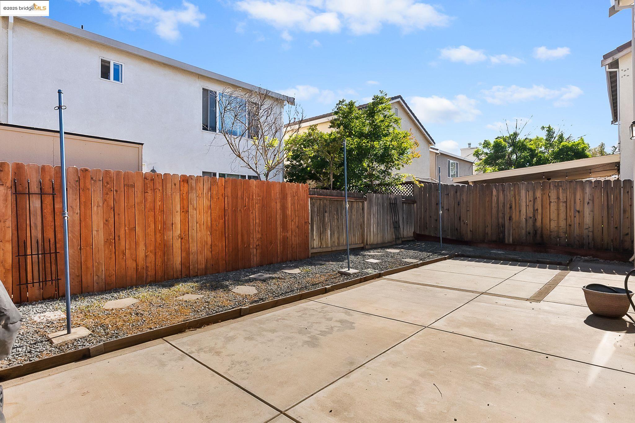 2566 Foghorn Way