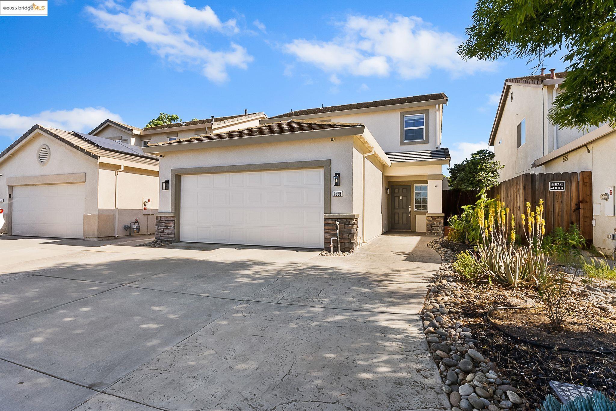 2566 Foghorn Way