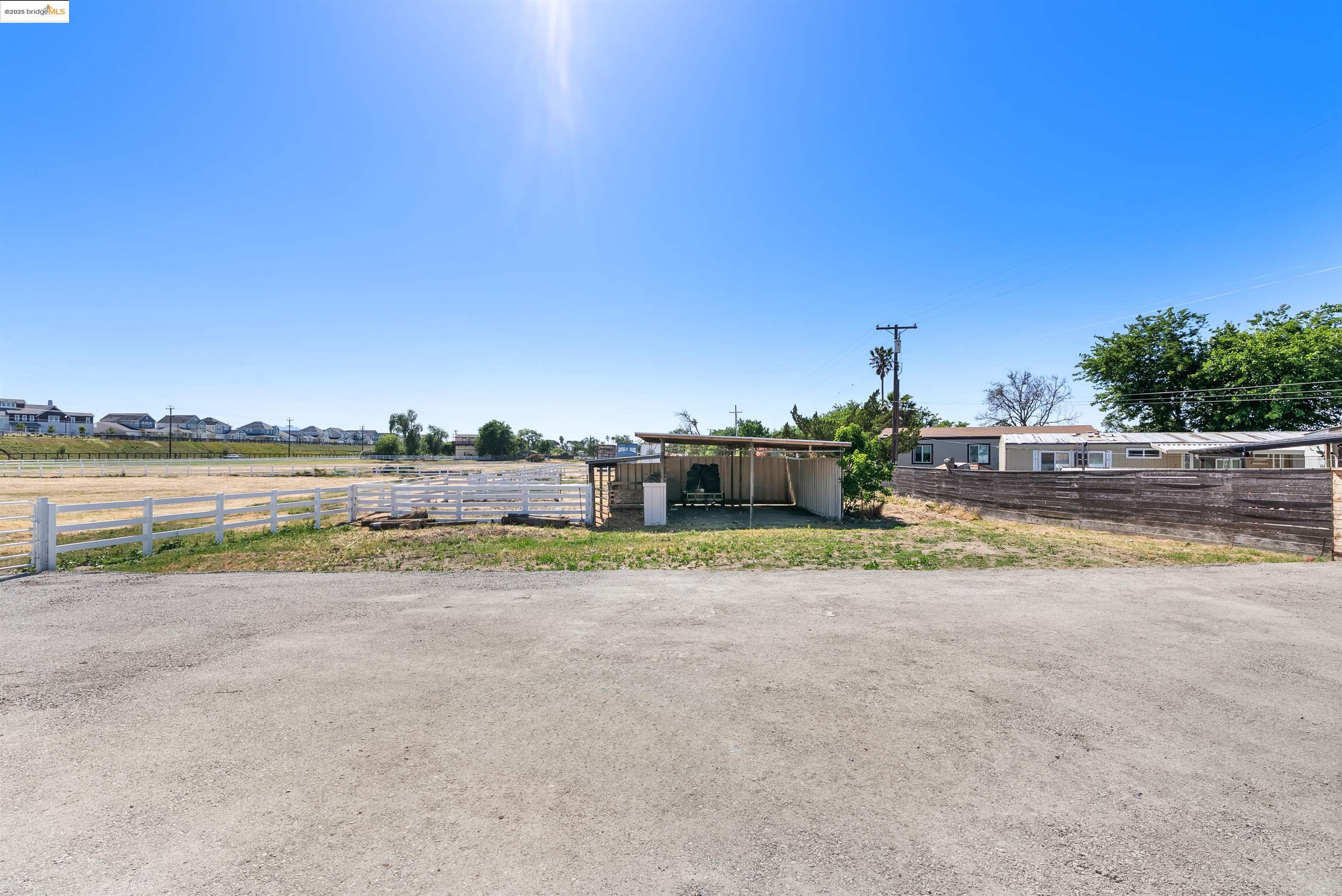3393 Gateway Rd