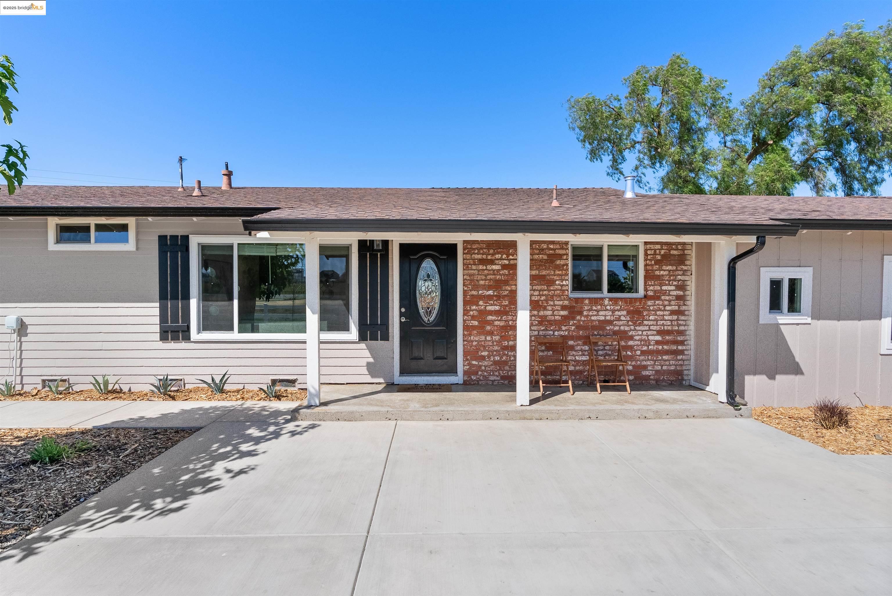 3393 Gateway Rd