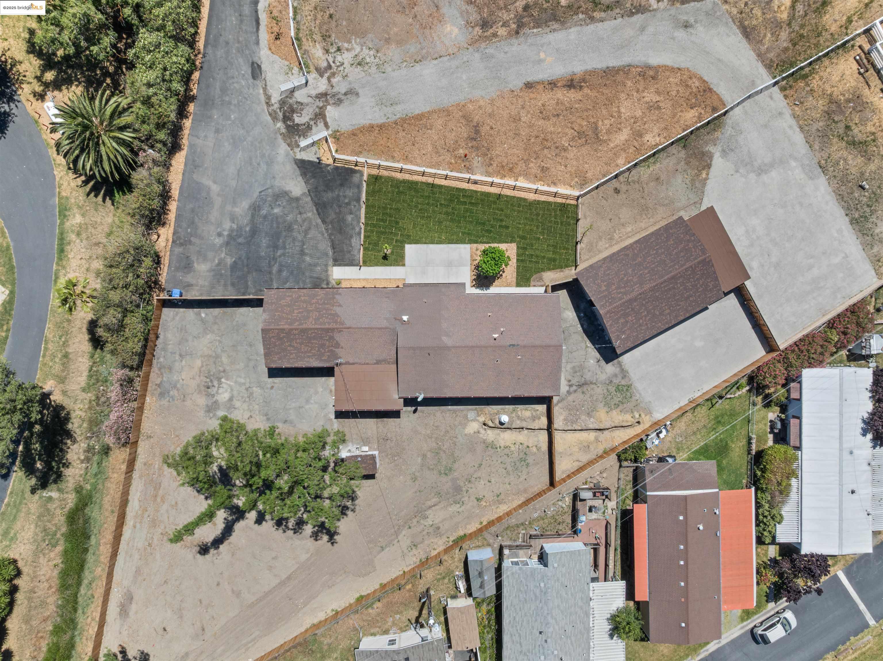 3393 Gateway Rd
