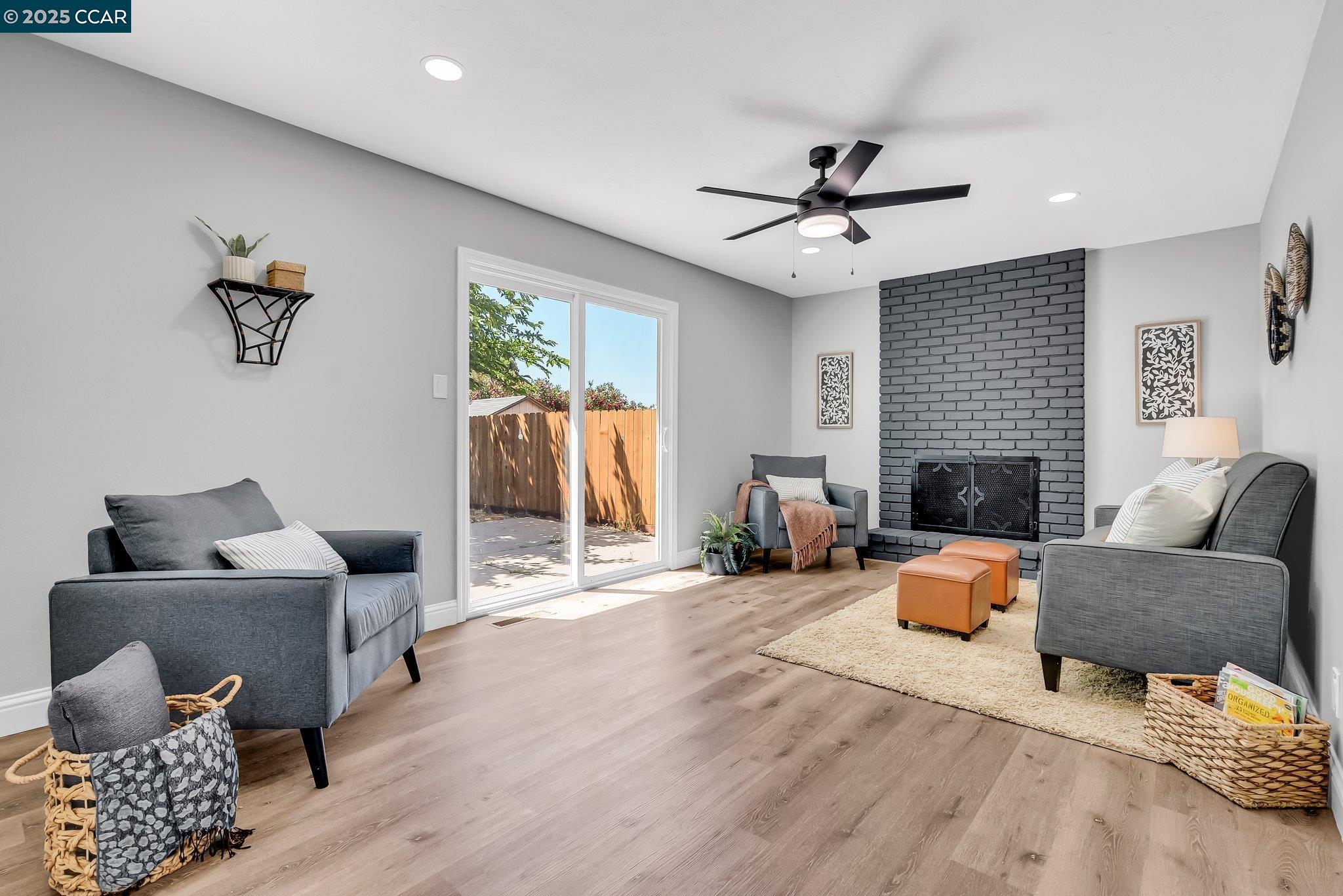 1330 Aster Dr
