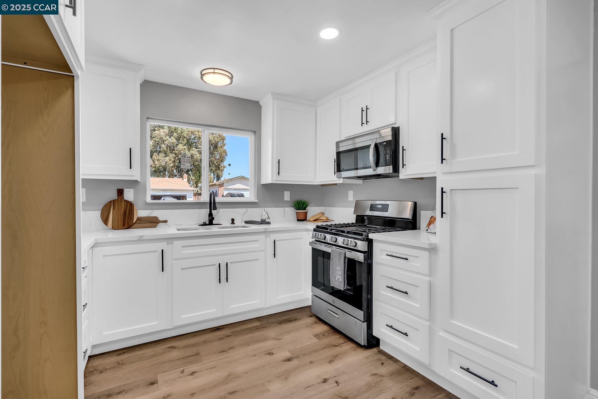 1330 Aster Dr