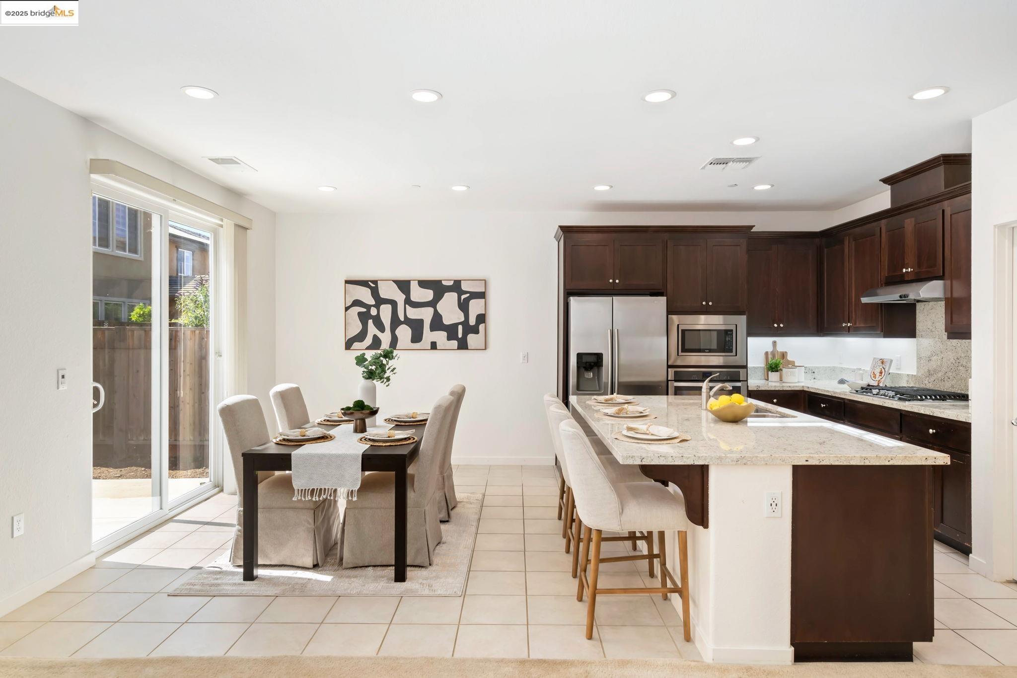 112 Willowrun Way