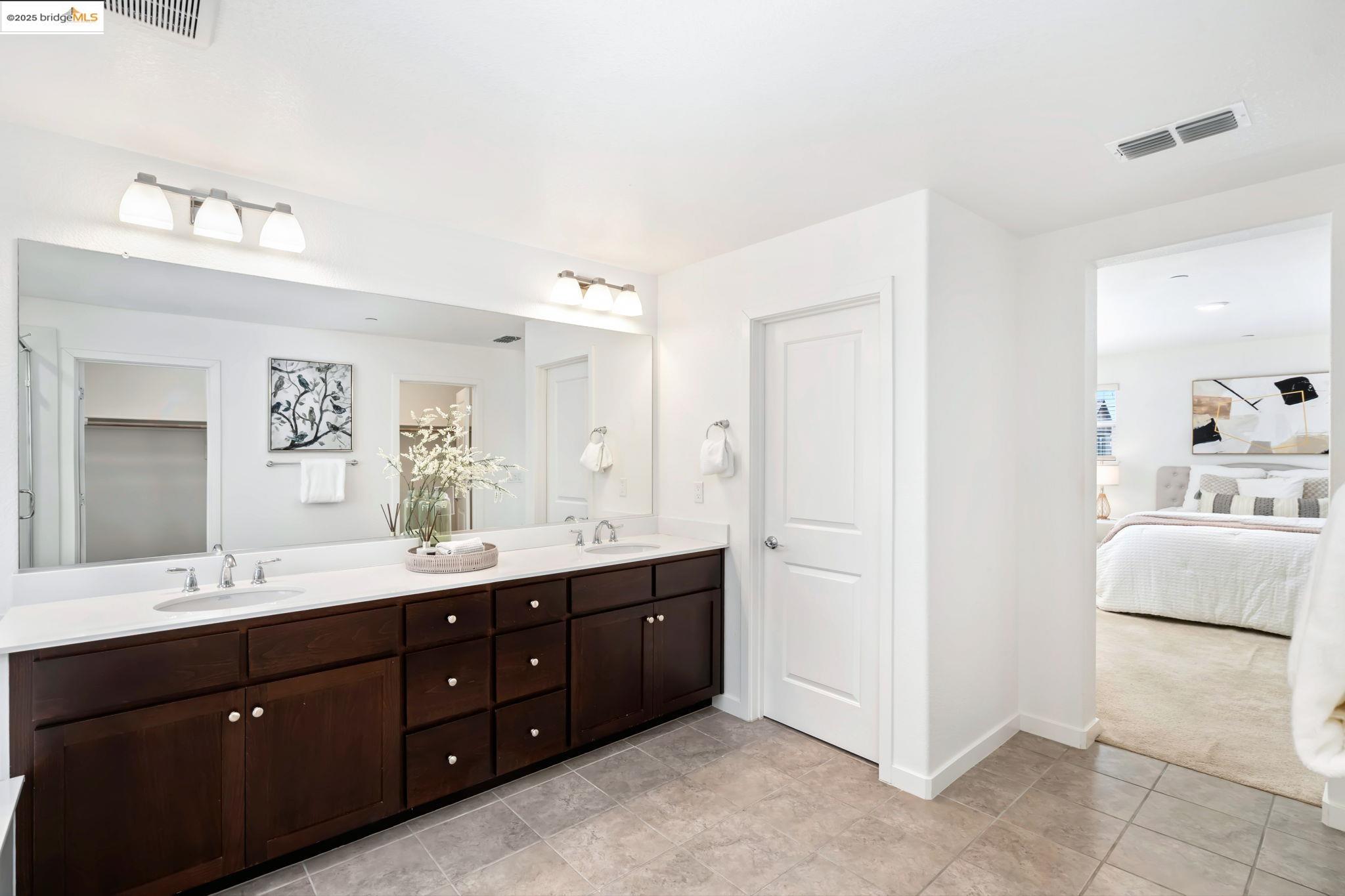 112 Willowrun Way