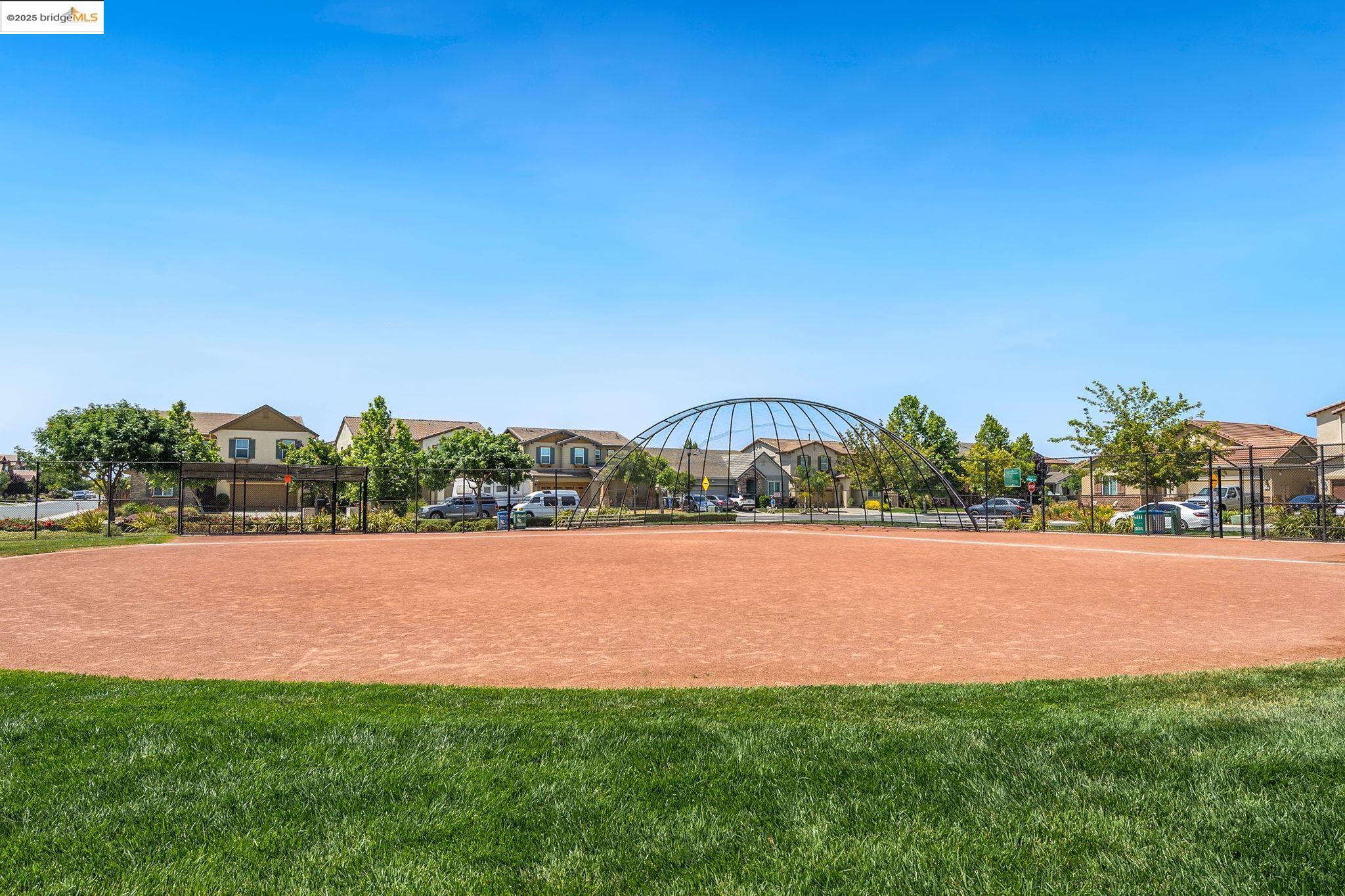 112 Willowrun Way