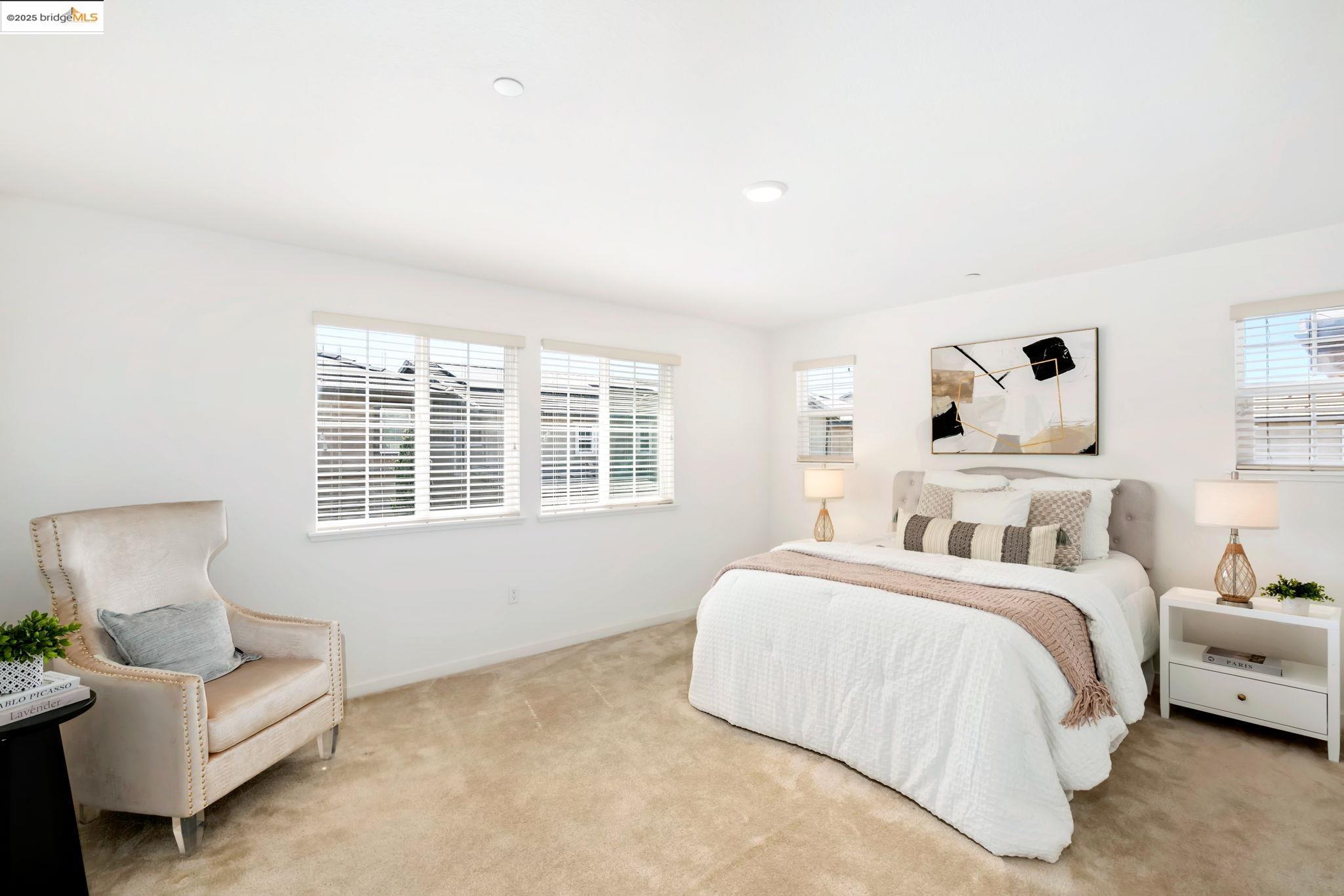112 Willowrun Way