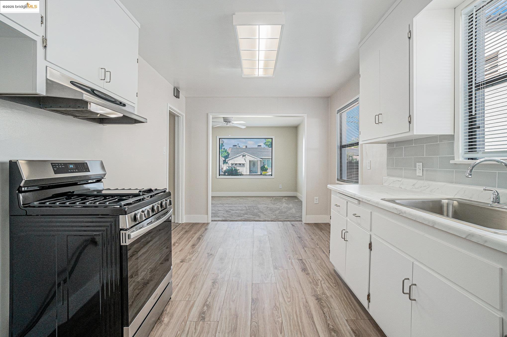 315 W Madill St