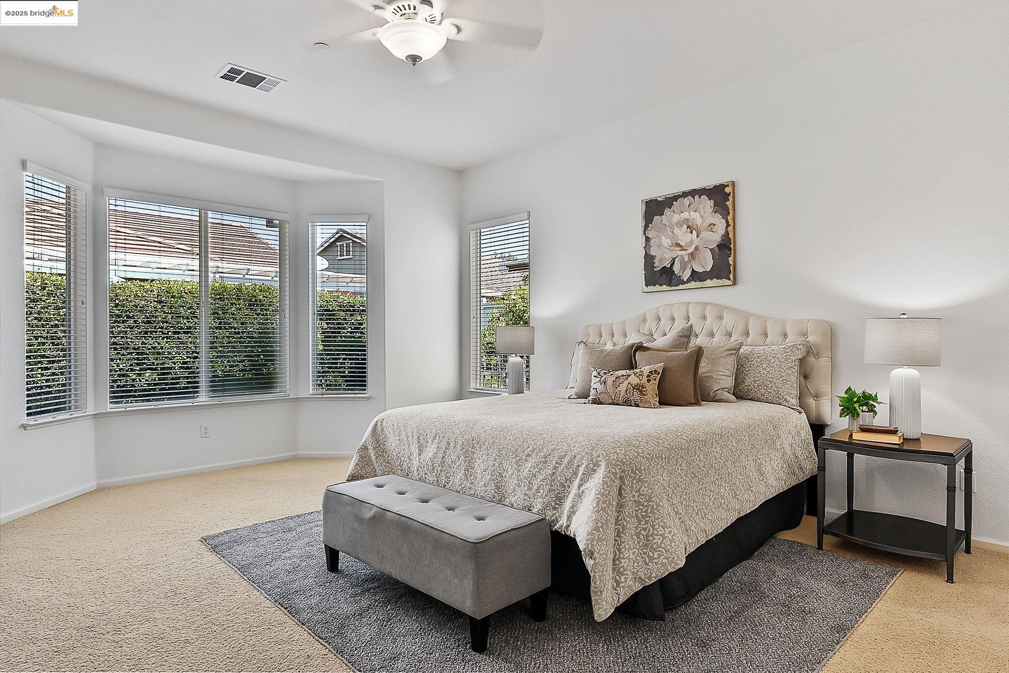 551 Quindell Way
